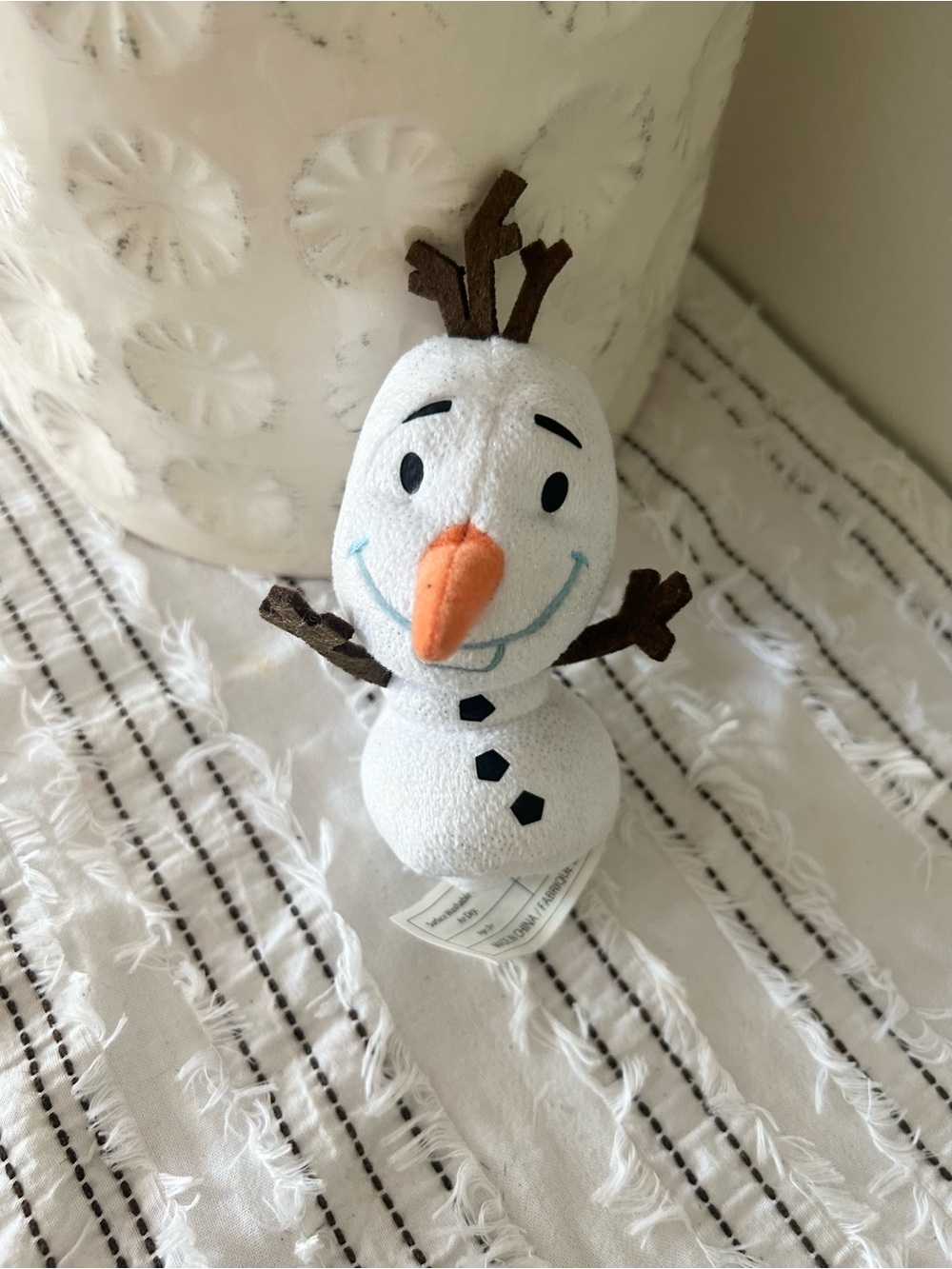 Olaf Disney Frozen Olaf Small Plush Stuffed Snowman Toy 5 Inch